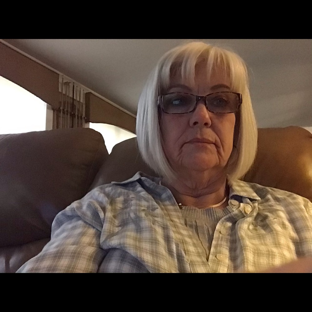 Meet your Posher, Glenda